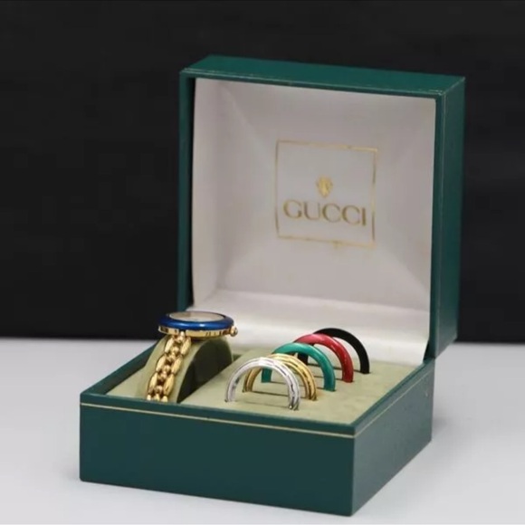 GUCCI LUXURY 14K Gold Plated Watch - Picture 2 of 8